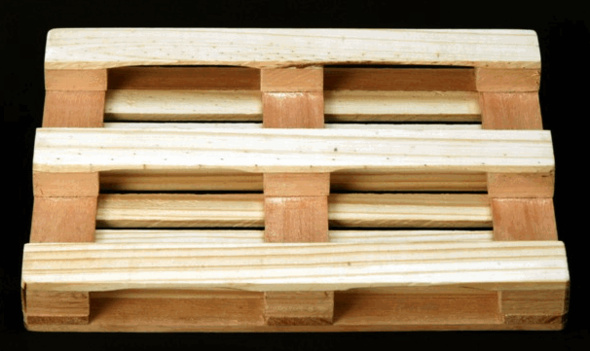 Palete de madeira modelo pbr