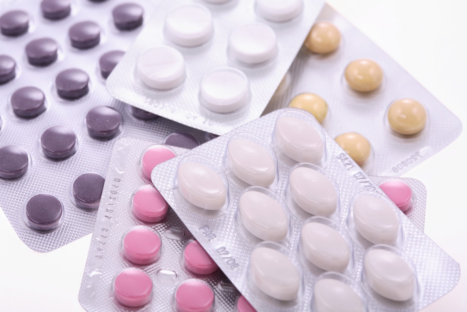 medicamentos hormonais para tratar a amenorreia